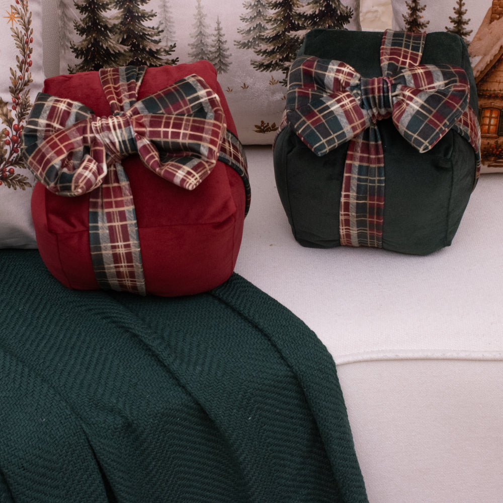 Almofada Presente de Natal Verde com Laço Xadrez
