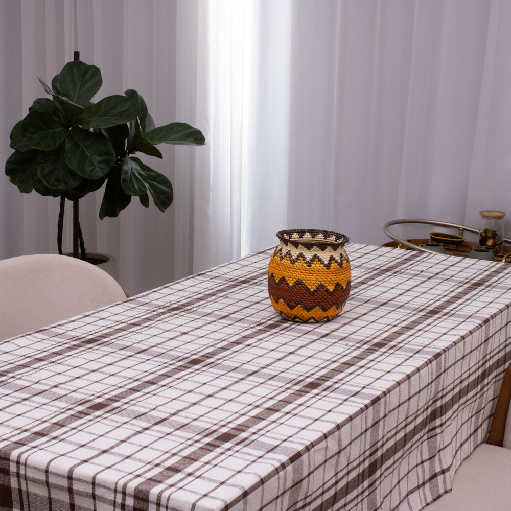 Toalha de Mesa Xadrez 1.40x2.20 m - Marrom