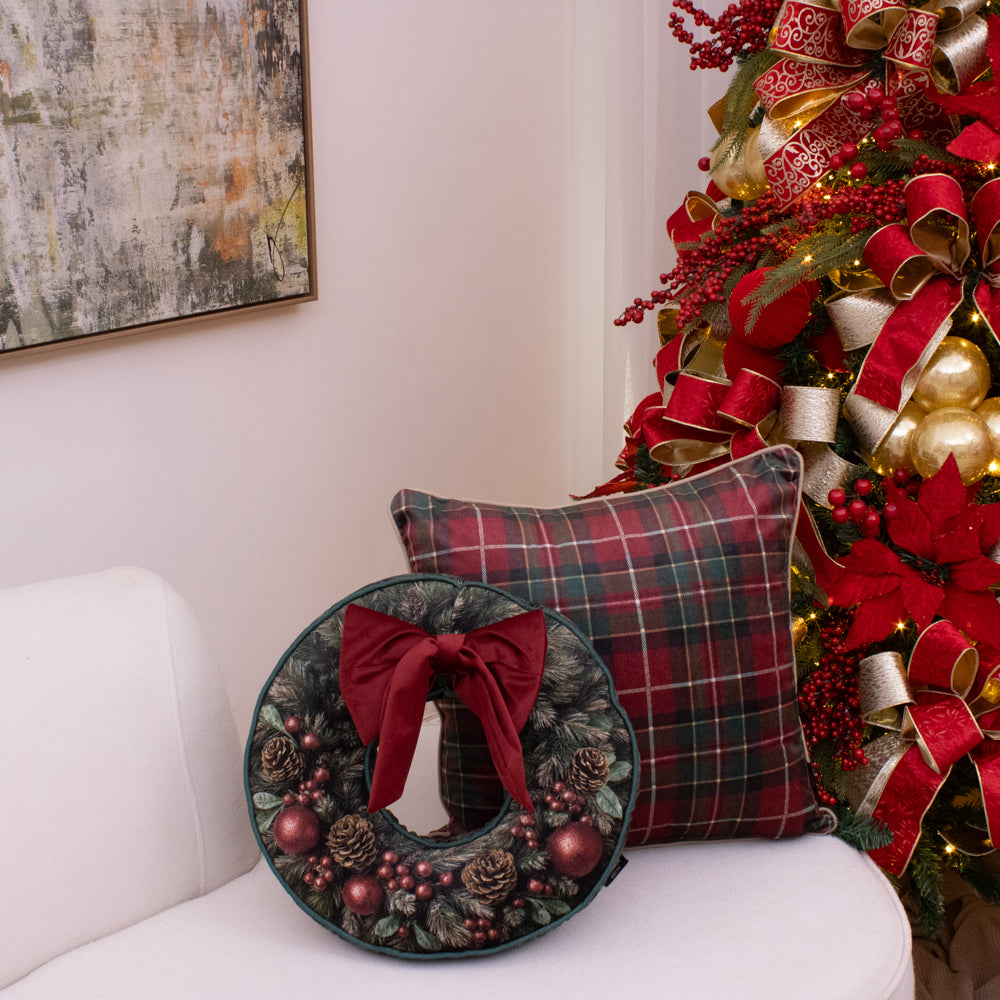 Almofada Guirlanda de Natal com Maxi Laço – 40 cm