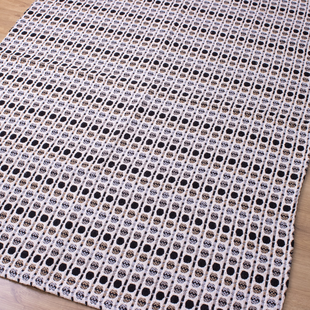 Tapete Beira Cama Indiano 70x140cm - Marrom e  Cru