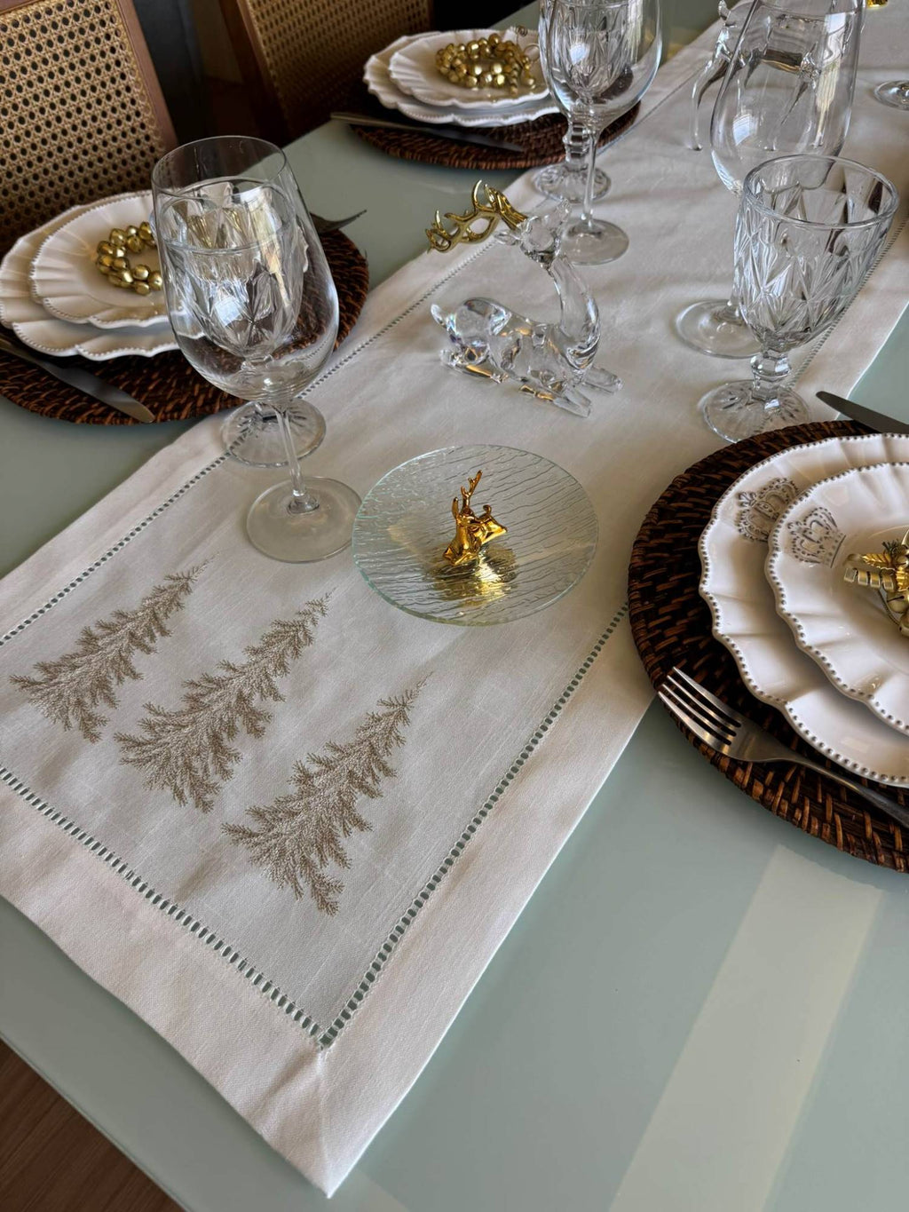 Caminho de Mesa Encanto Natalino Branco - Bordado 40x180 cm