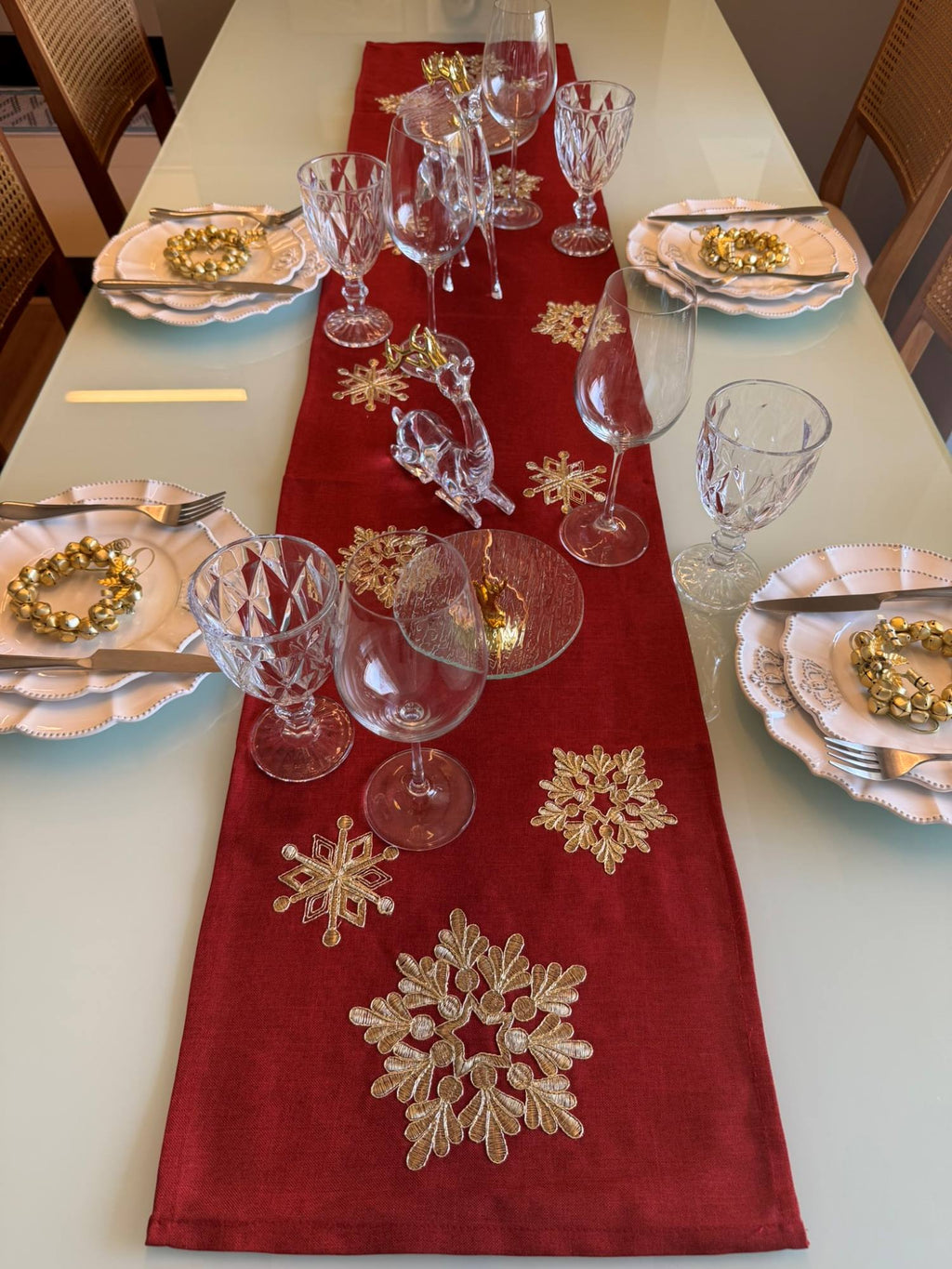 Caminho de Mesa Encanto Natalino Vermelho - Bordado 35x173 cm