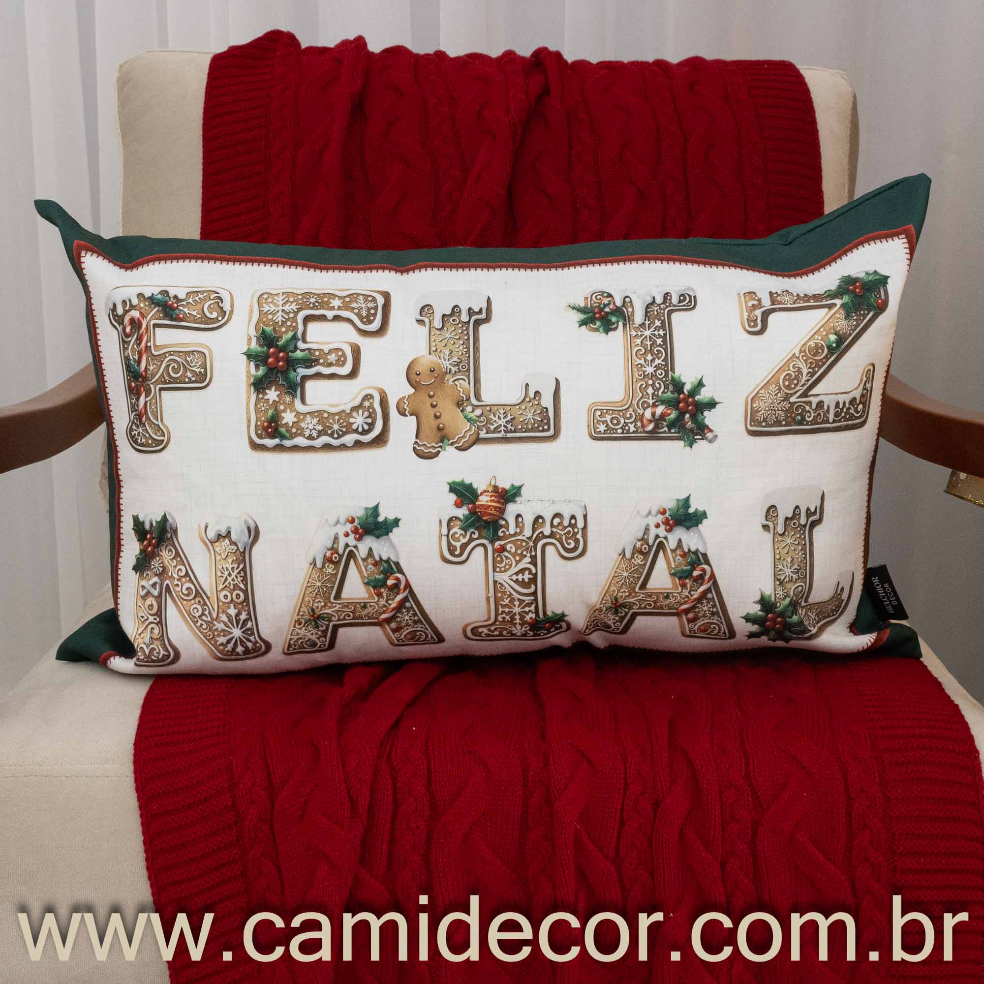 Capa de Almofada Natalina - Feliz Natal com Biscoitos Decorados