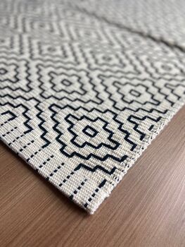 Tapete Beira Cama Cairo 75x140cm - Preto