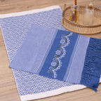 Jogo de Lavabo Bordado à Mão com 2 Peças - Azul