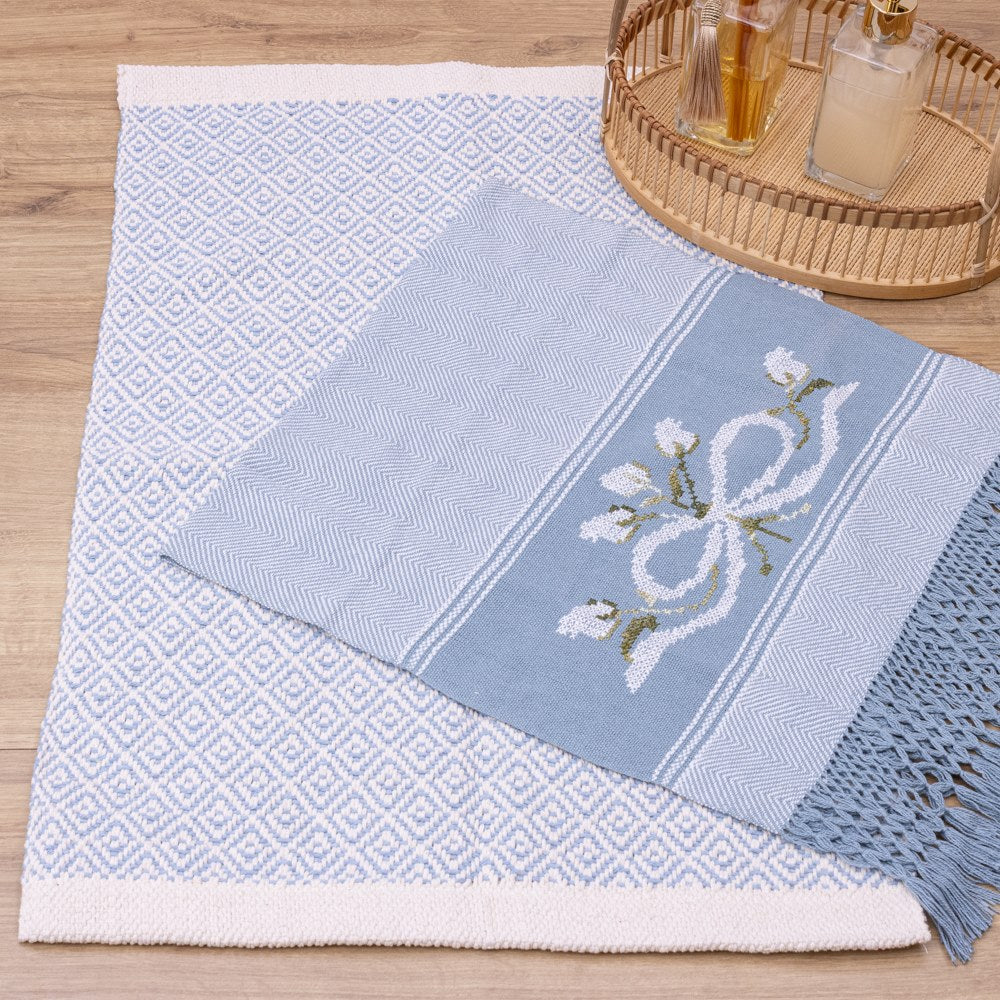 Jogo de Lavabo Bordado à Mão com 2 Peças - Azul Claro