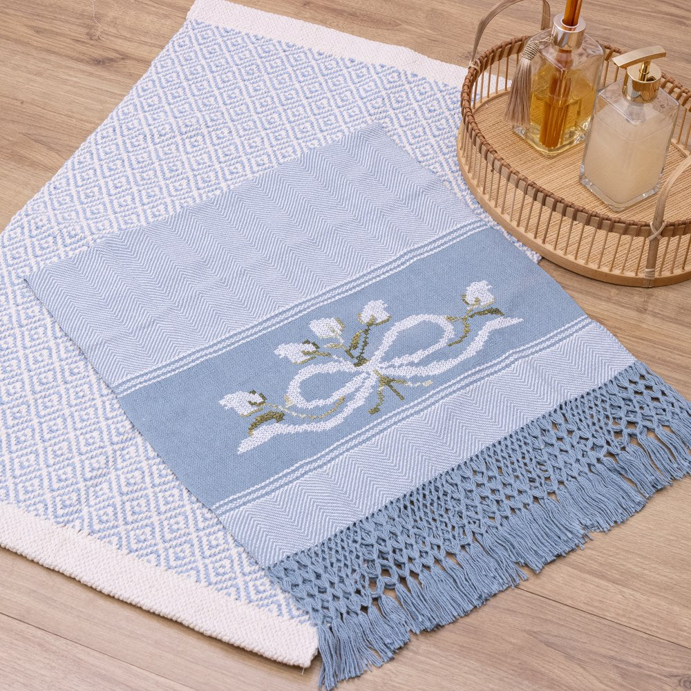 Jogo de Lavabo Bordado à Mão com 2 Peças - Azul Claro