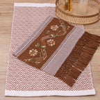 Jogo de Lavabo Bordado à Mão com 2 Peças - Marrom