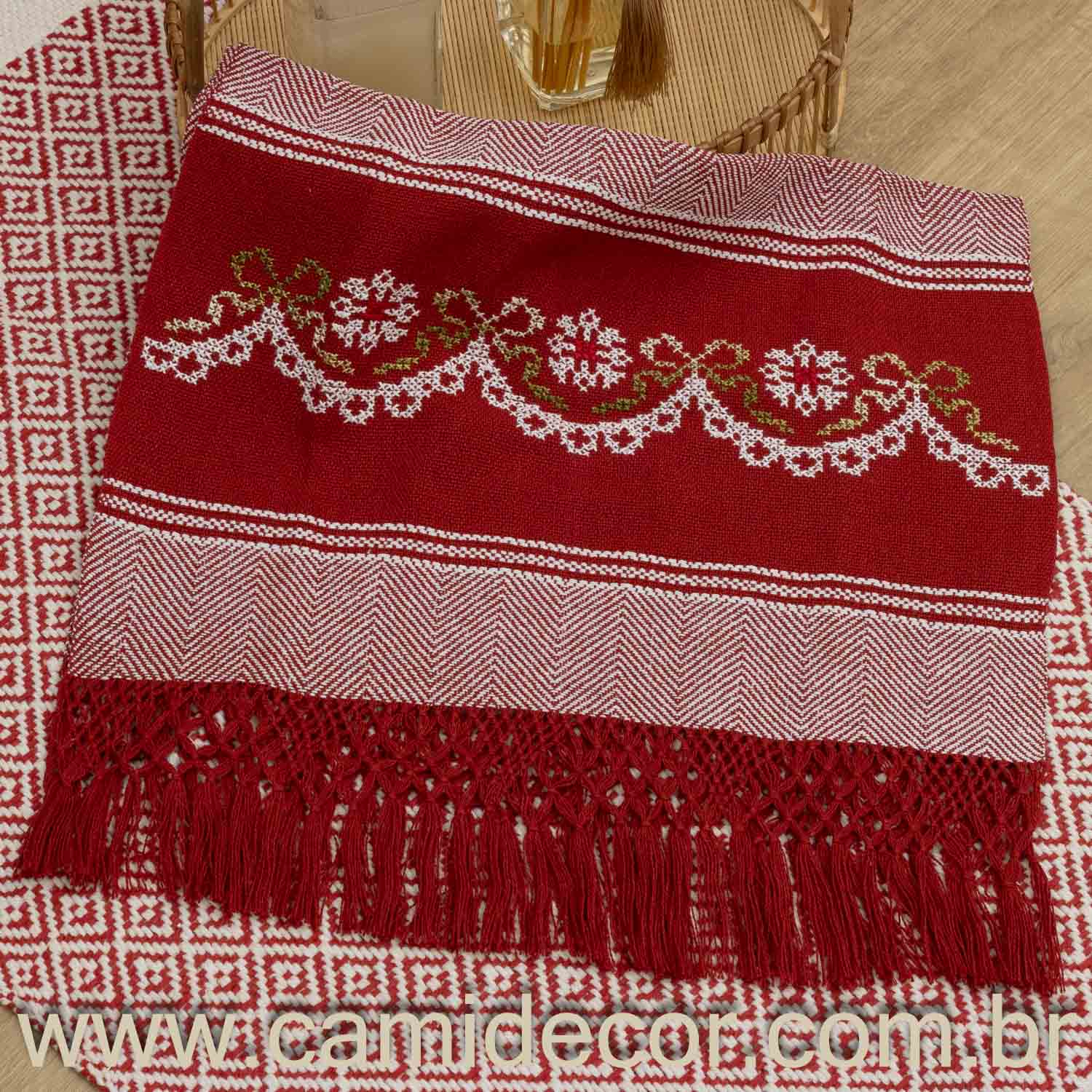 Jogo de Lavabo em Algodão Bordado com 2 Peças - Vermelho