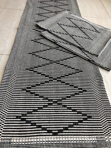 Jogo de Passadeira Zurick Zig Zag com 3 peças - Preto