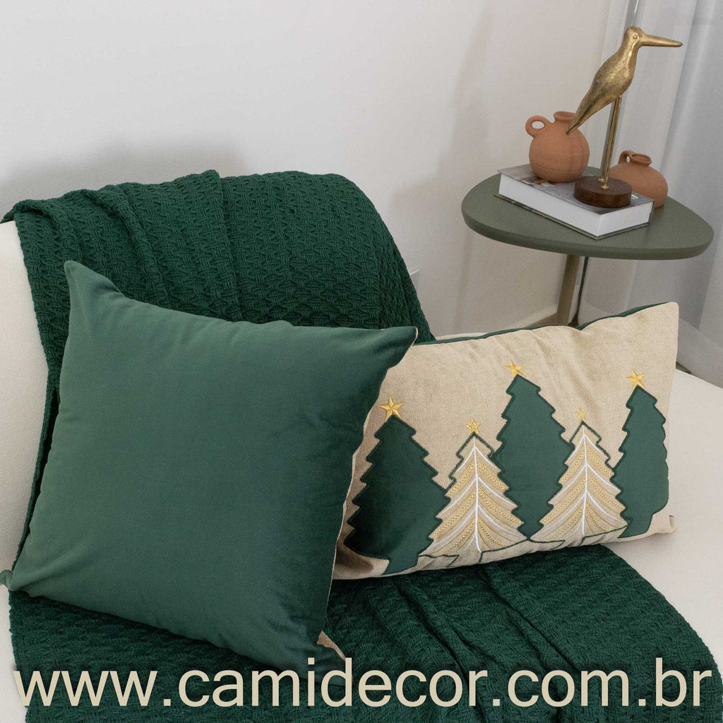 Kit com 2 Capas Aveludadas e Bordadas Natalinas - Floresta de Natal