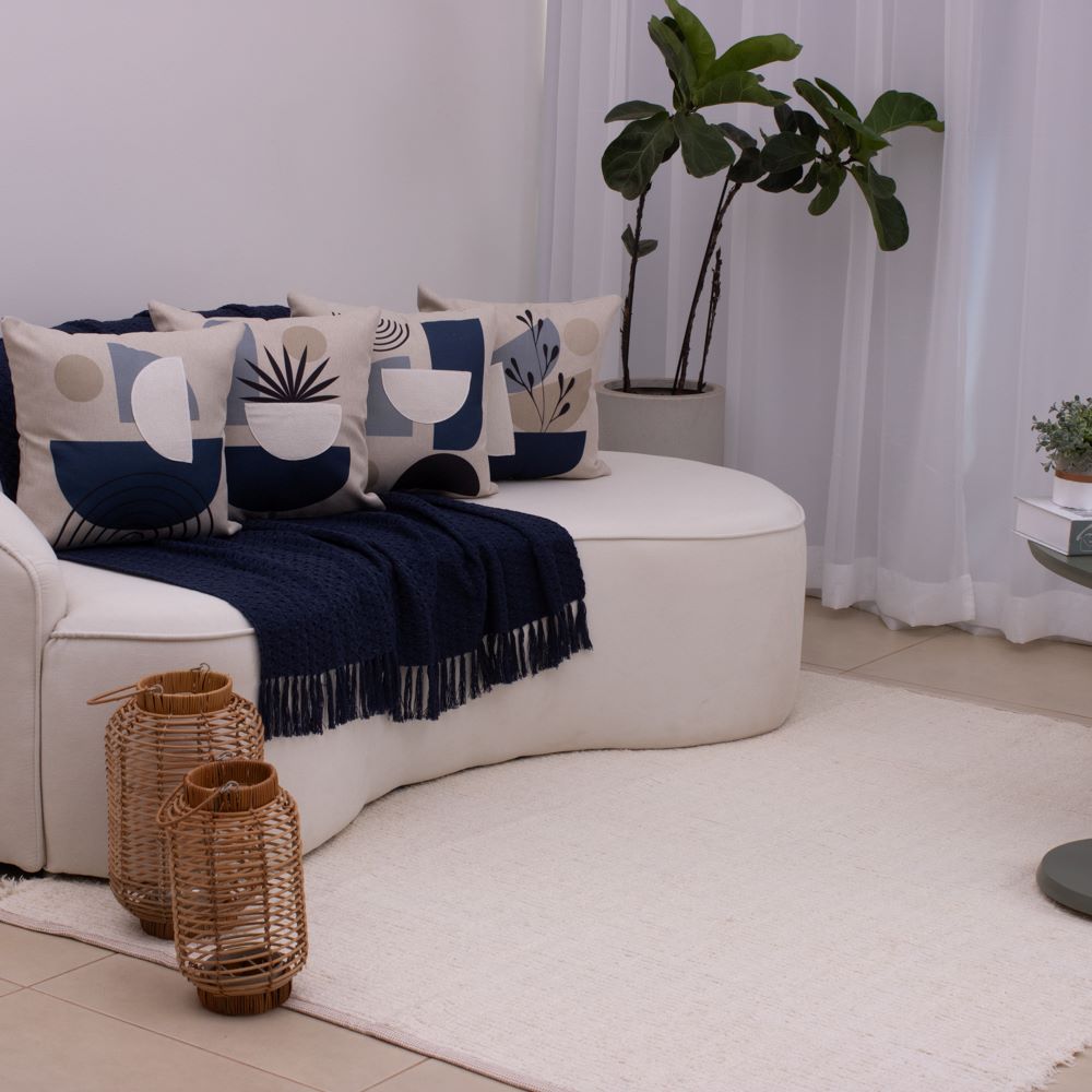 Kit com 4 Capas de Almofadas 43x43 - Linho com Aplicação Bouclé Azul Contemporâneo