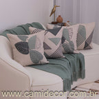 Kit com 4 Capas de Almofadas 43x43 - Linho com Aplicação em Bouclé Geométrico e Costela de Adão
