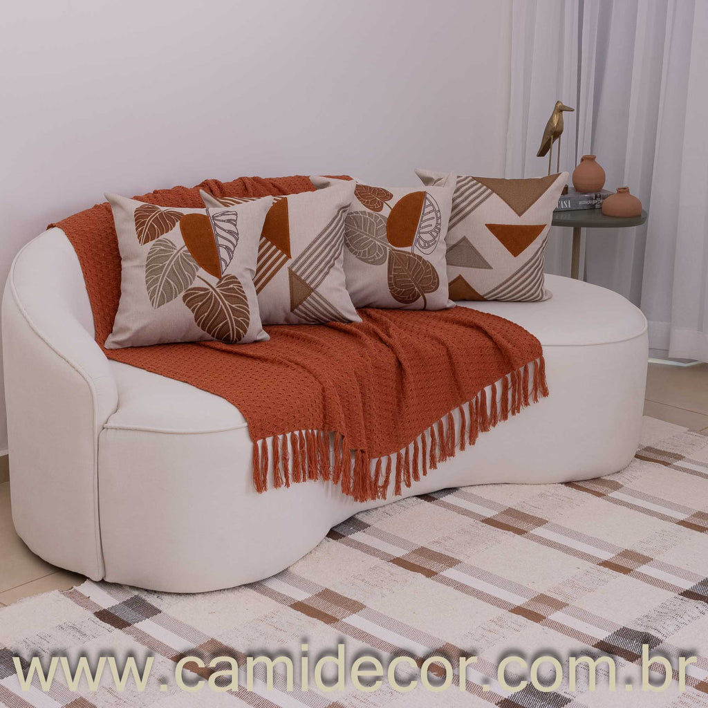 Kit com 4 Capas de Almofadas 43x43 - Linho com Aplicação em Bouclé Geométrico e Costela de Adão