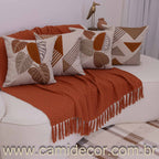 Kit com 4 Capas de Almofadas 43x43 - Linho com Aplicação em Bouclé Geométrico e Costela de Adão