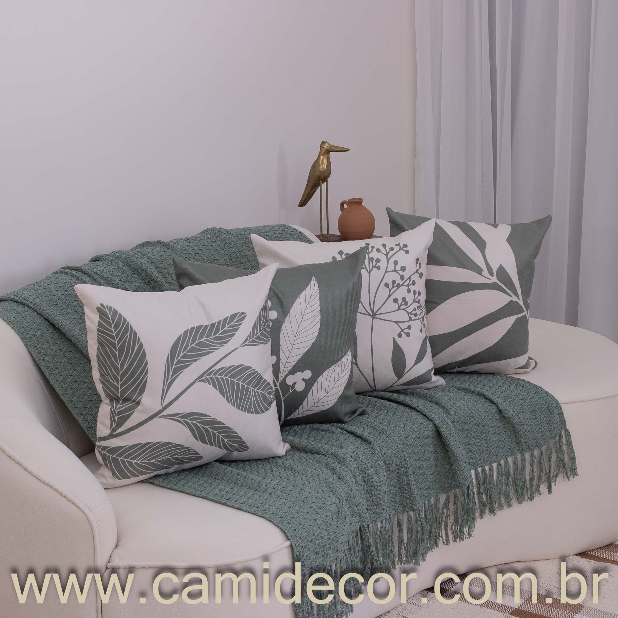 Kit com 4 Capas de Almofadas 45x45 - Suede Folhagens Botânicas