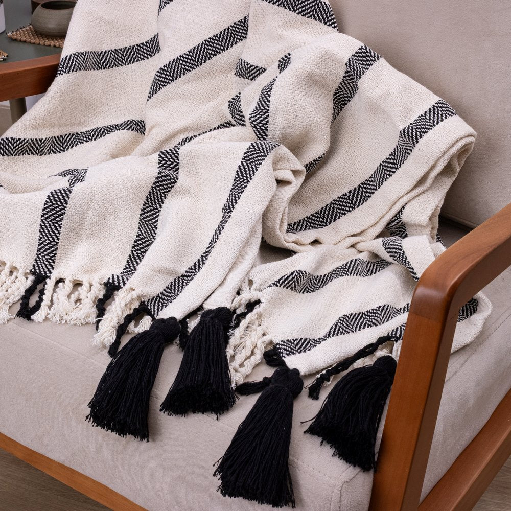 Manta Boho em algodão 1,20 x 1,80  Cru e Preto