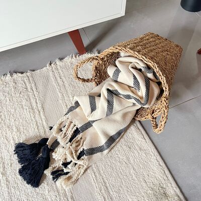 Manta Boho em algodão 1,20 x 1,80  Cru e Preto