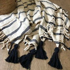 Manta Boho em algodão 1,20 x 1,80  Cru e Preto