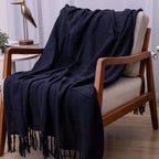 Manta Ísis com trama entrelaçada 1,20x1,80m - Azul Marinho