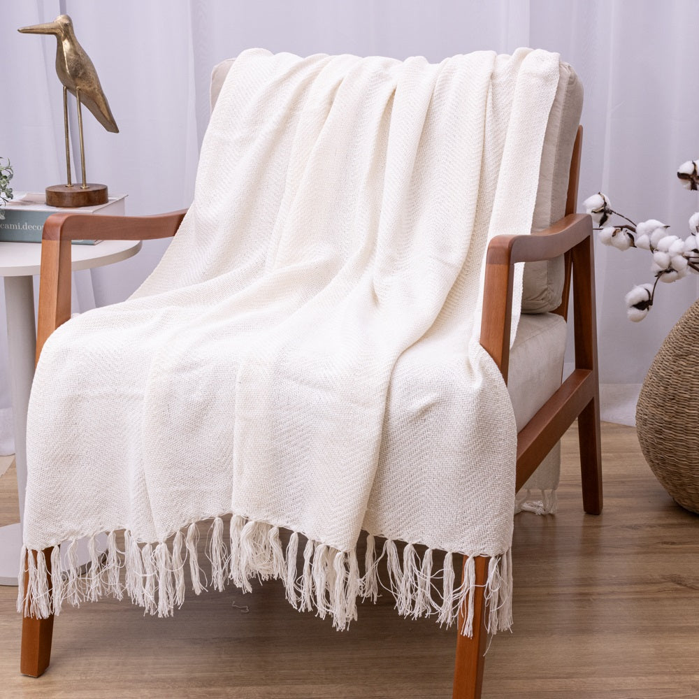 Manta Ísis com trama entrelaçada 1,20x1,80m - Cru