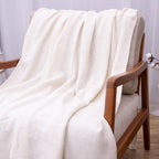 Manta Ísis com trama entrelaçada 1,20x1,80m - Cru