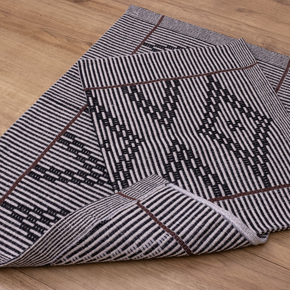 Jogo de Tapetes Zurick Zig Zag com 2 peças - Preto e Marrom