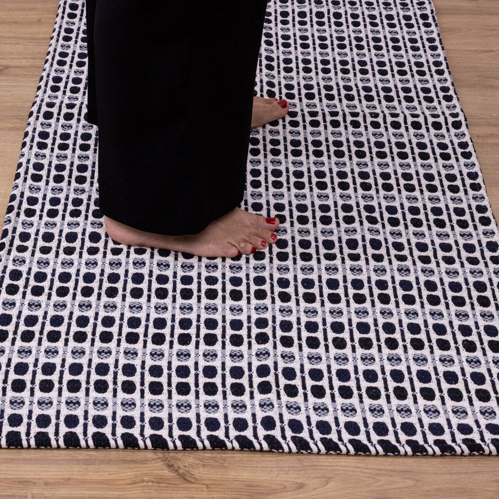 Tapete Beira Cama Indiano 70x140cm - Azul Marinho e Preto