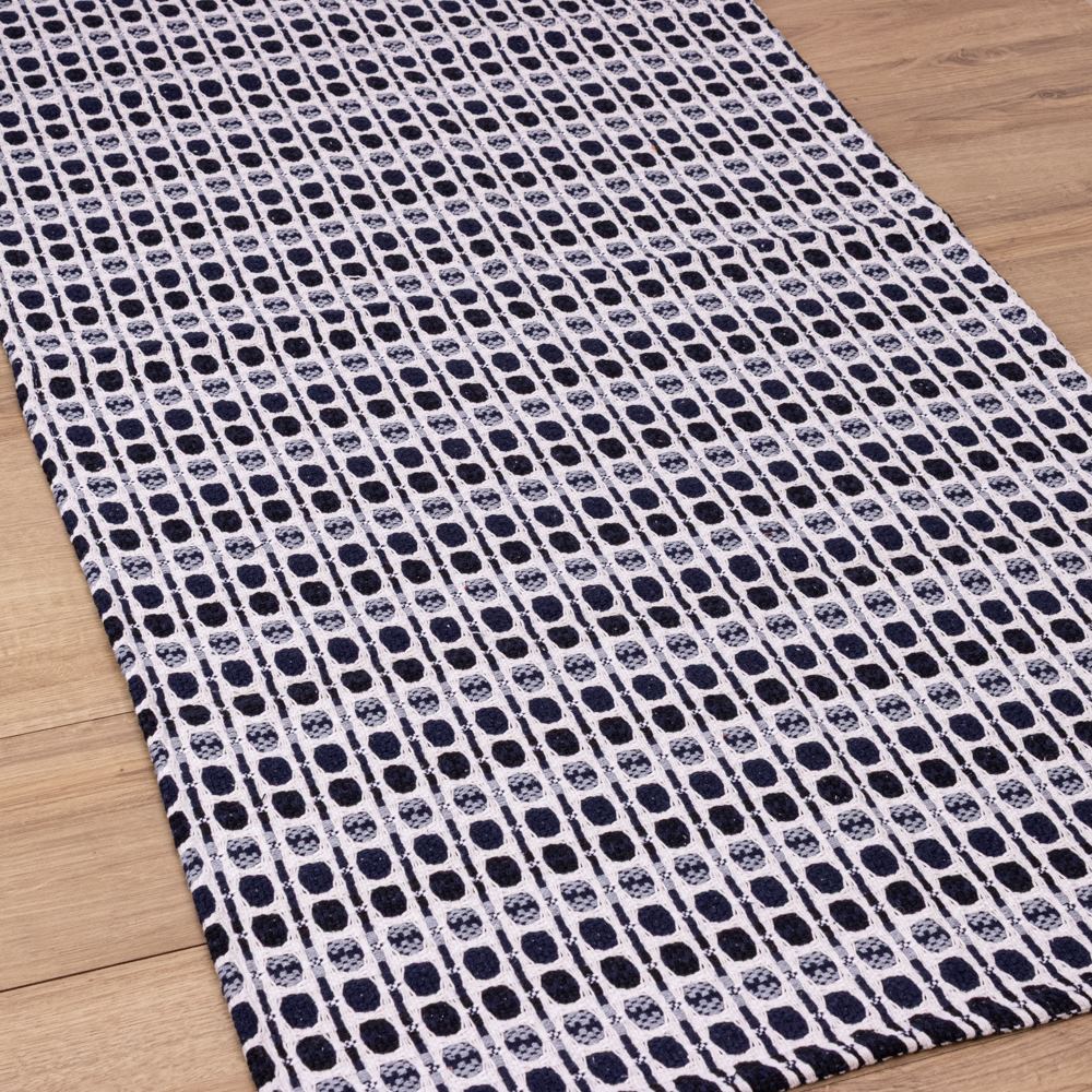 Tapete Beira Cama Indiano 70x140cm - Azul Marinho e Preto