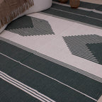 Tapete para Sala de Bico 200 x 250 cm - Cinza Escuro e Cru