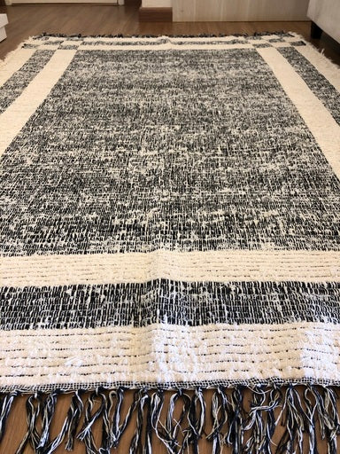 Tapete para Sala Dupla Face 150 x 200cm - Preto e Cru