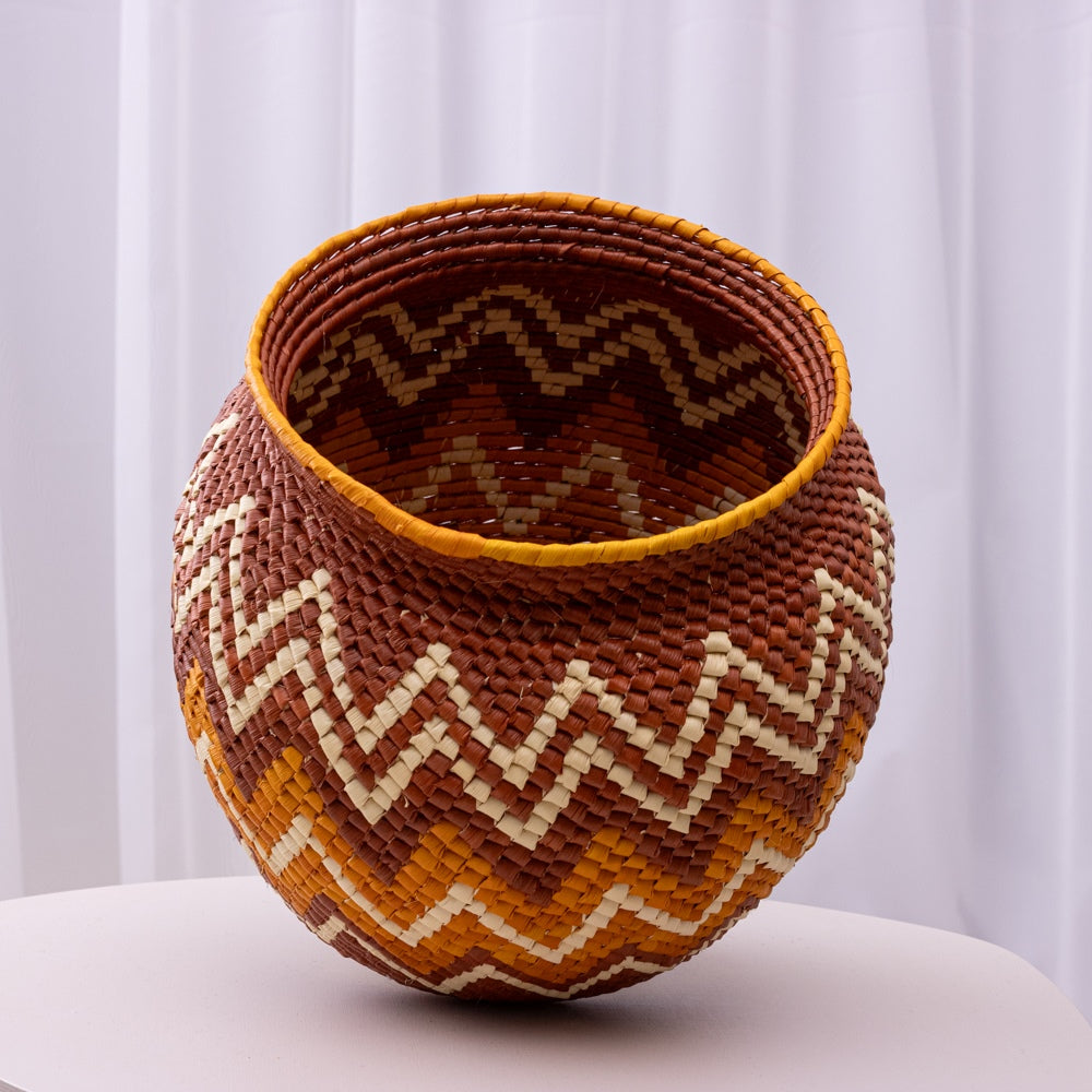 Vaso Artesanal em Palha de Tucumã