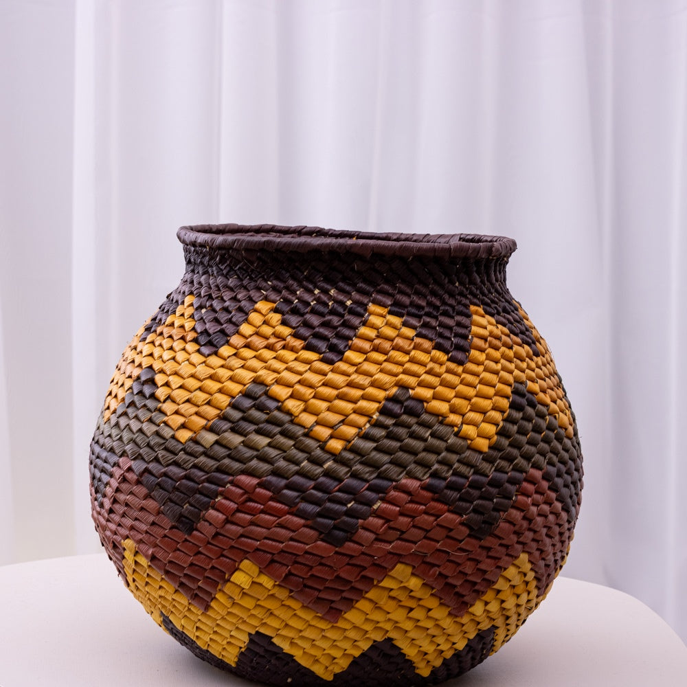 Vaso Artesanal em Palha de Tucumã